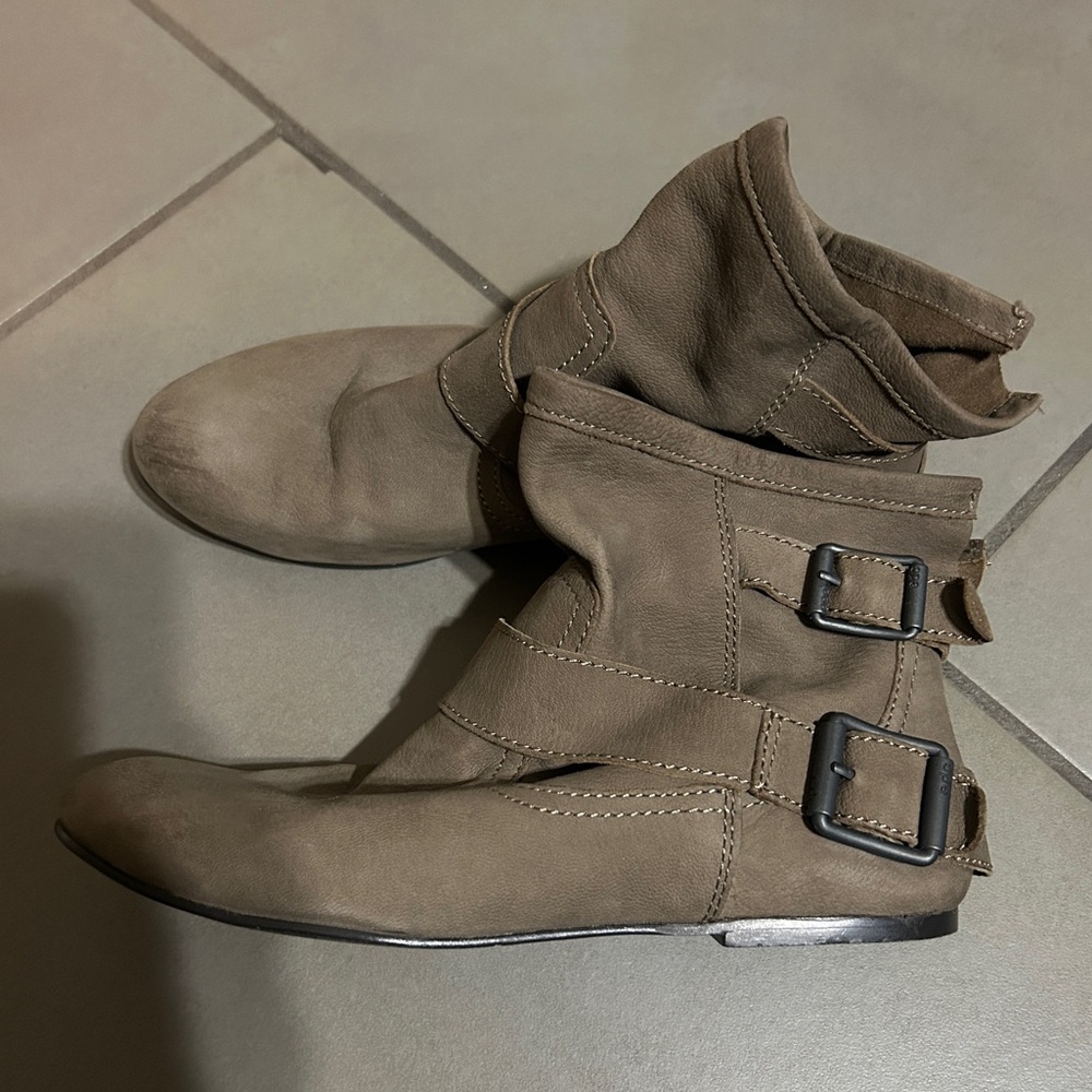 edc by Esprit Booties